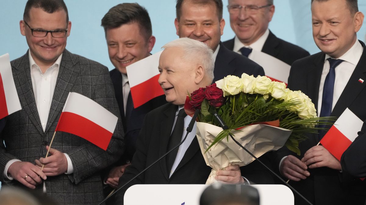 Polská opozice zvítězila v regionálních volbách, mocensky ale ztratí